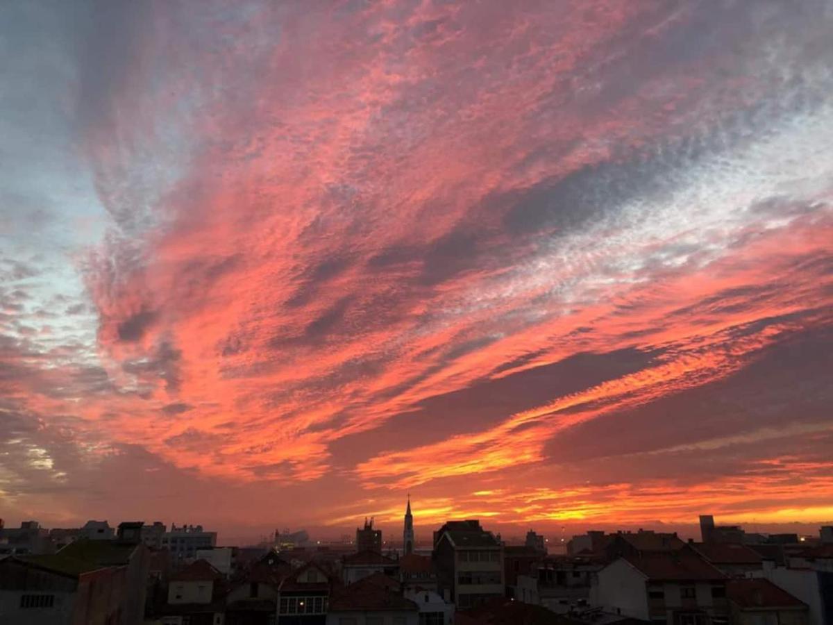 מטוסיניוס Sunset Guest Home מראה חיצוני תמונה