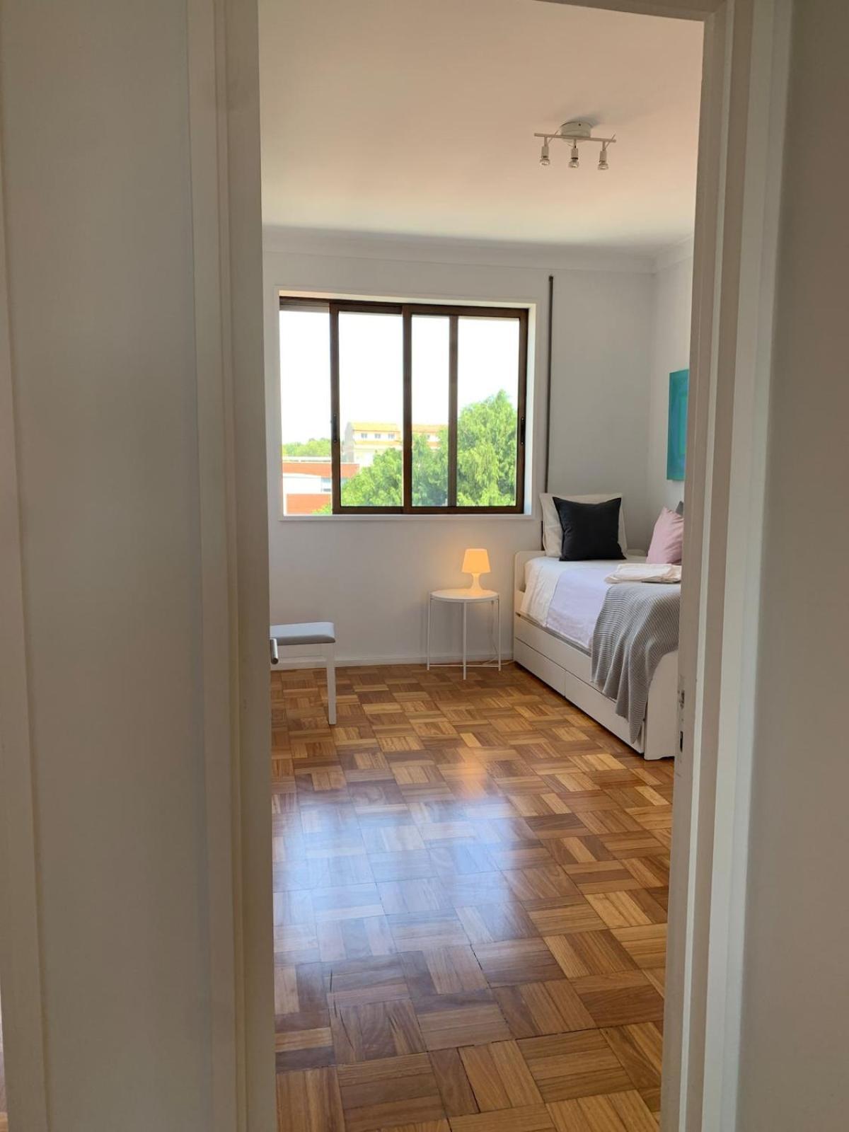 מטוסיניוס Sunset Guest Home מראה חיצוני תמונה